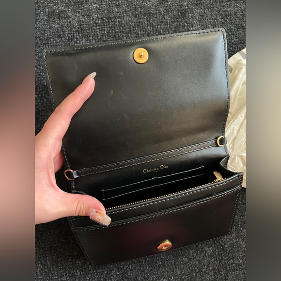 Dior Black leather handbag with gold color accessory n very new condition - Picture 5 of 8